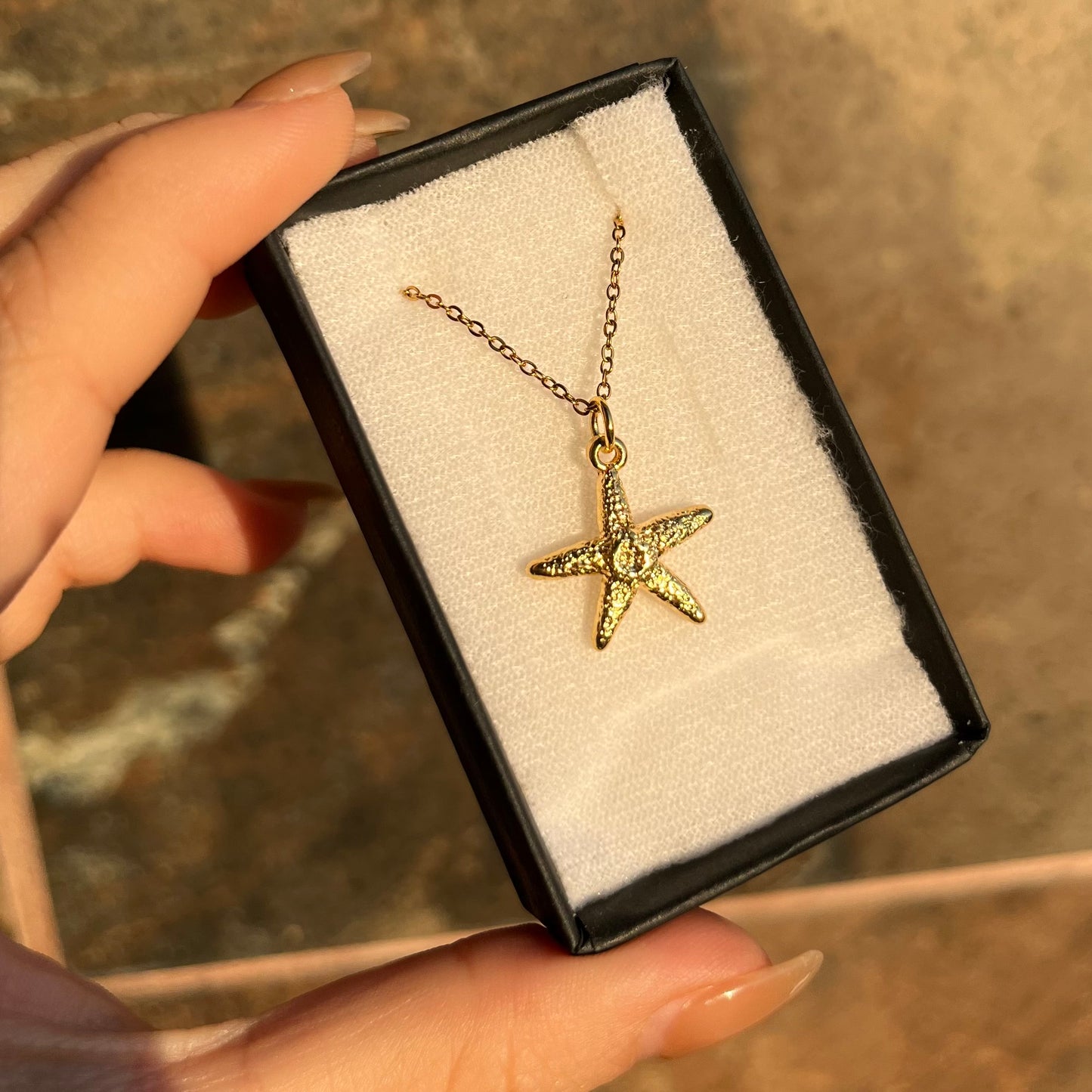 ELENA - COLLAR ESTRELLA DE MAR CHAPA DE ORO