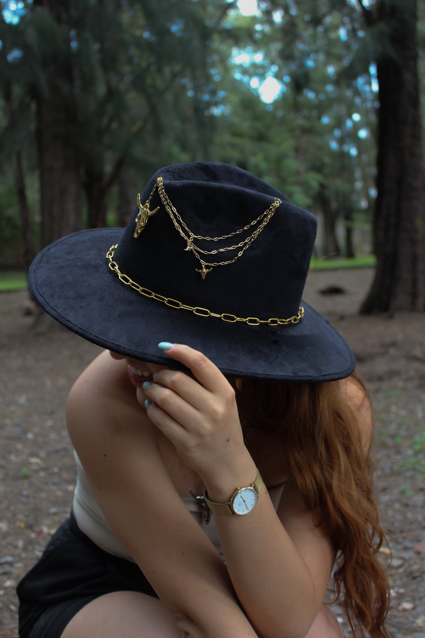 TIJUANA - Sombrero con joyería vaquero indiana explorer gamuza