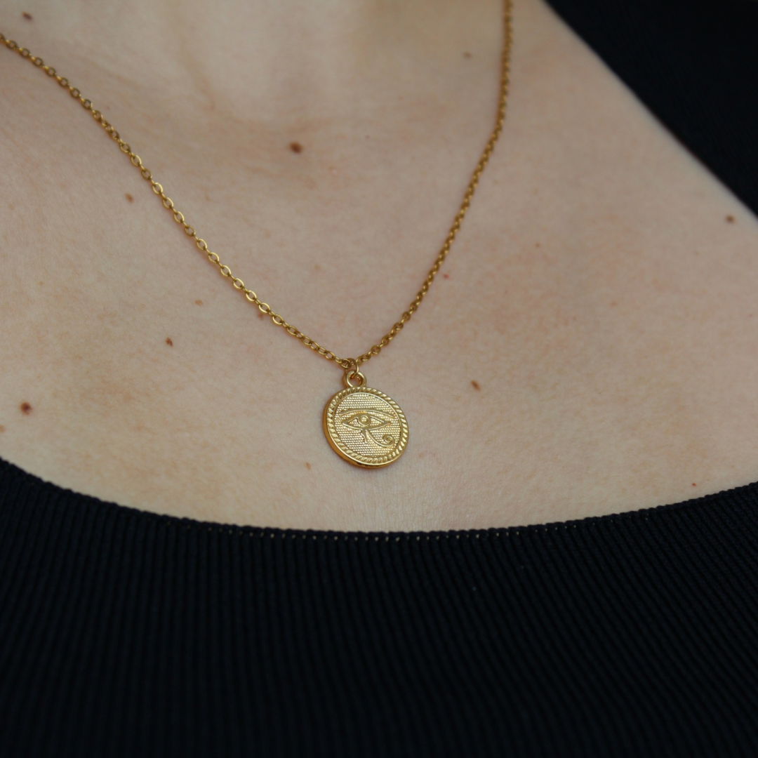 PILAR - EGYPTIAN EYE HORUS NECKLACE GOLD PLATE