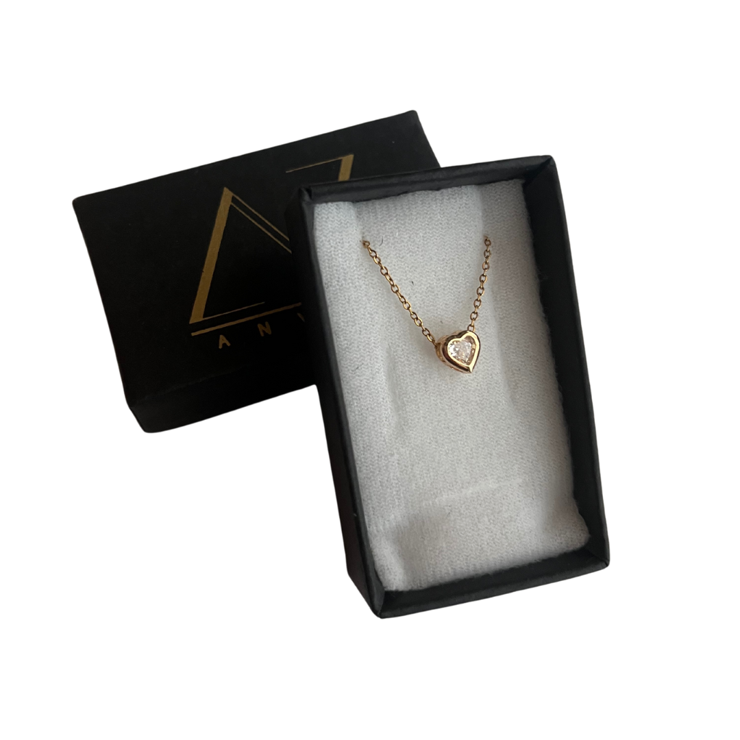 BELLA - COLLAR CORAZON ZIRCONIA CHAPA DE ORO