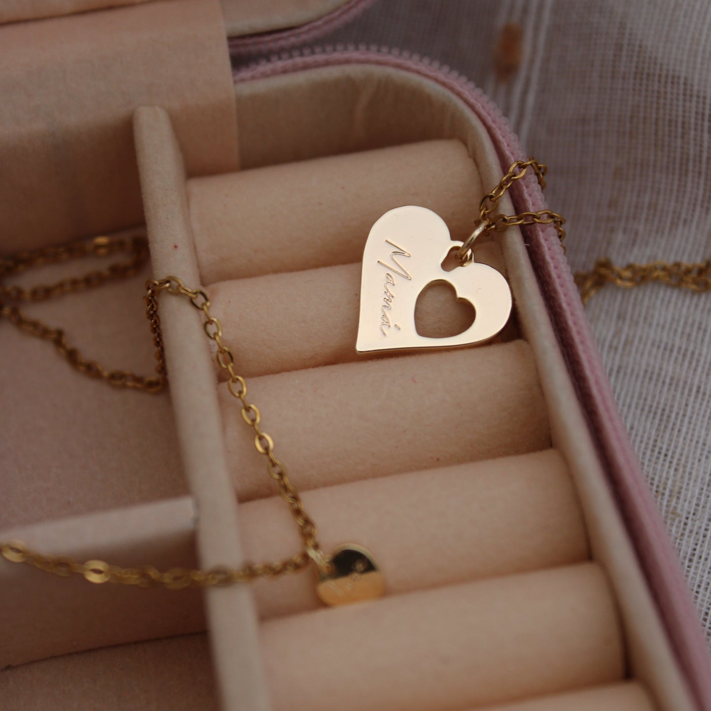 BLADY - Set de 2 collares y un joyero