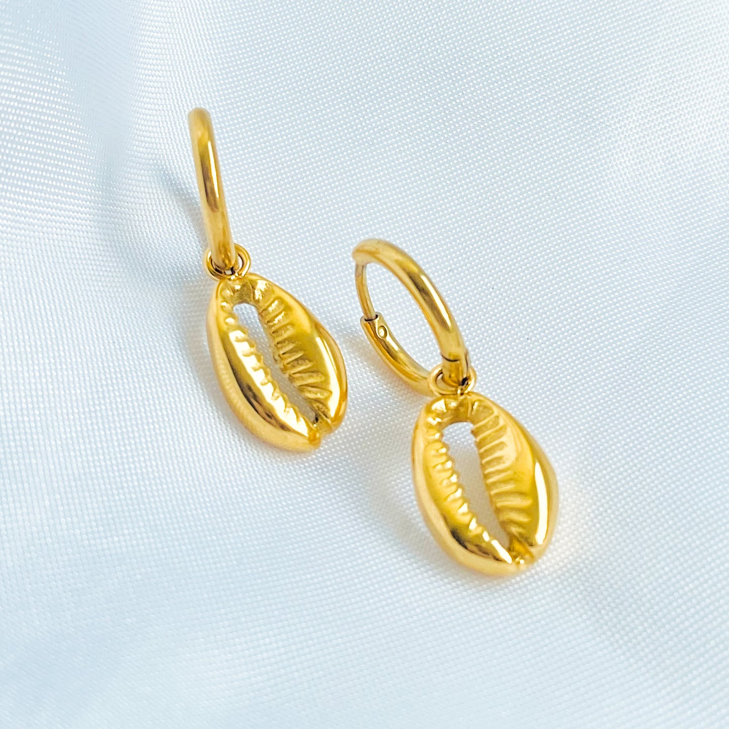 CRISMAR - HUGGIES CONCHA ACERO INOXIDABLE