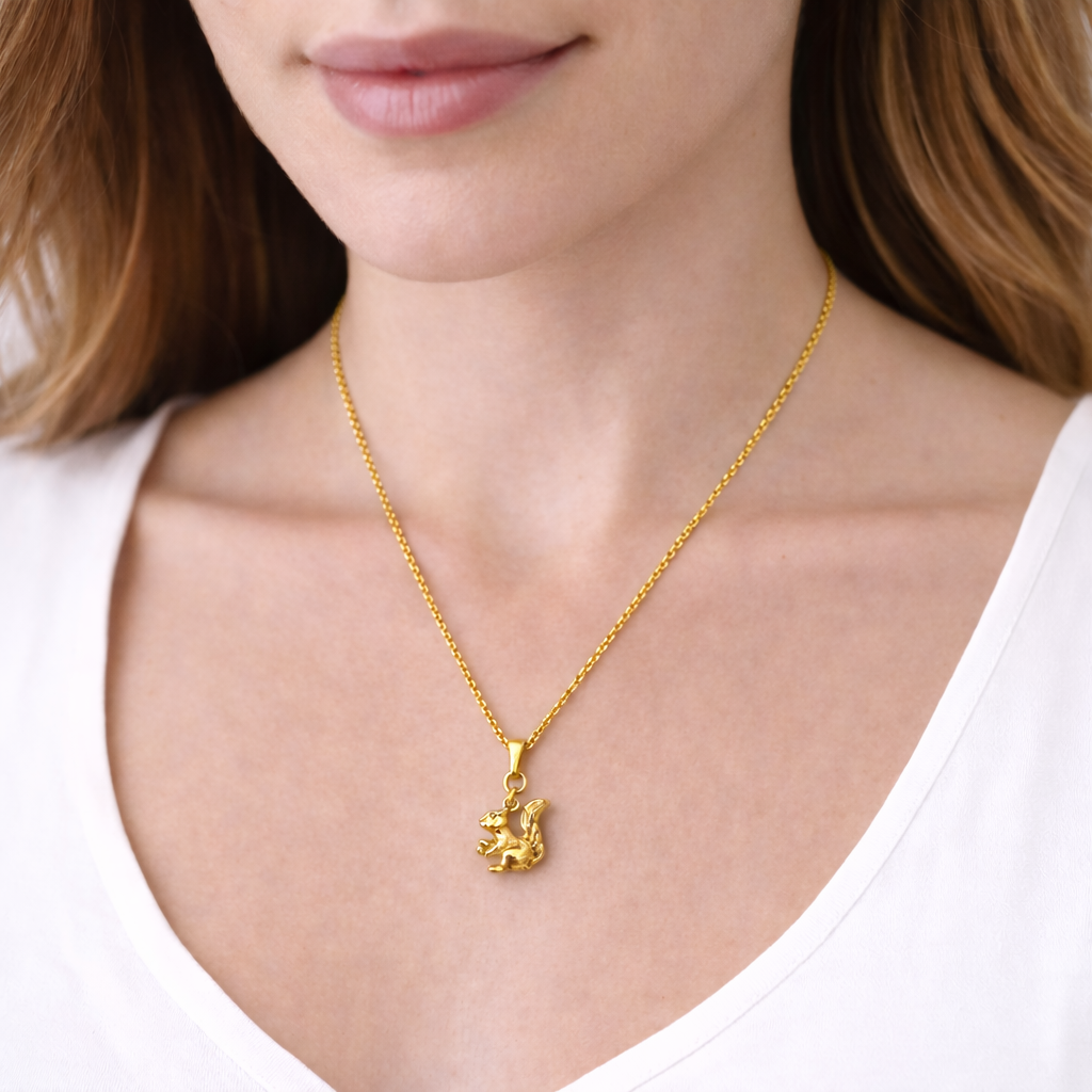 MIRELI - Collar Ardilla Chapa de oro