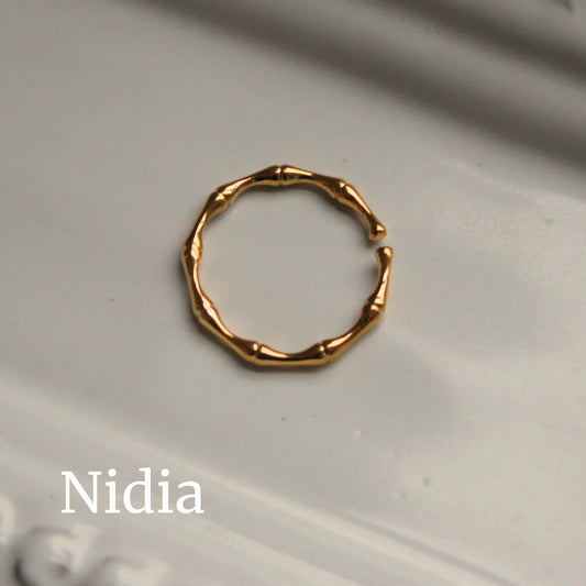 NIDIA - Anillo Delgado bambú ajustable acero inoxidable