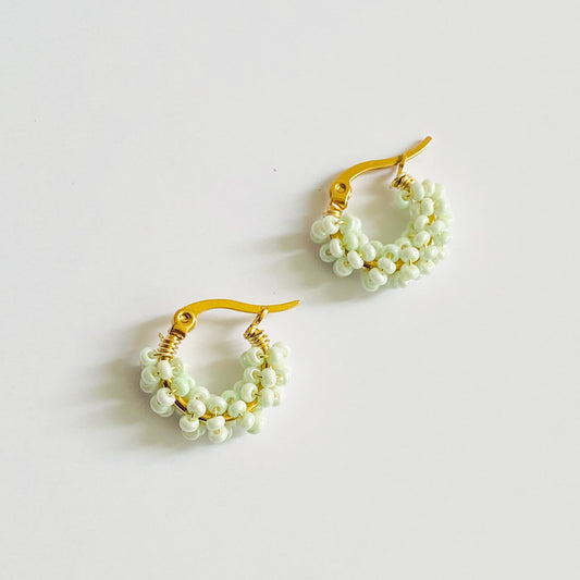 AMANDA - 15 MM ARRACADAS VERDE MENTA CHICAS CUENTAS ACERO INOXIDABLE