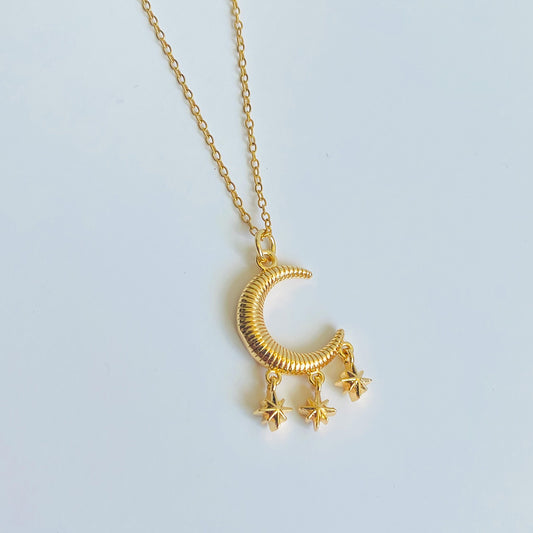 SHAMARIA - COLLAR LUNA Y ESTRELLAS CHAPA DE ORO