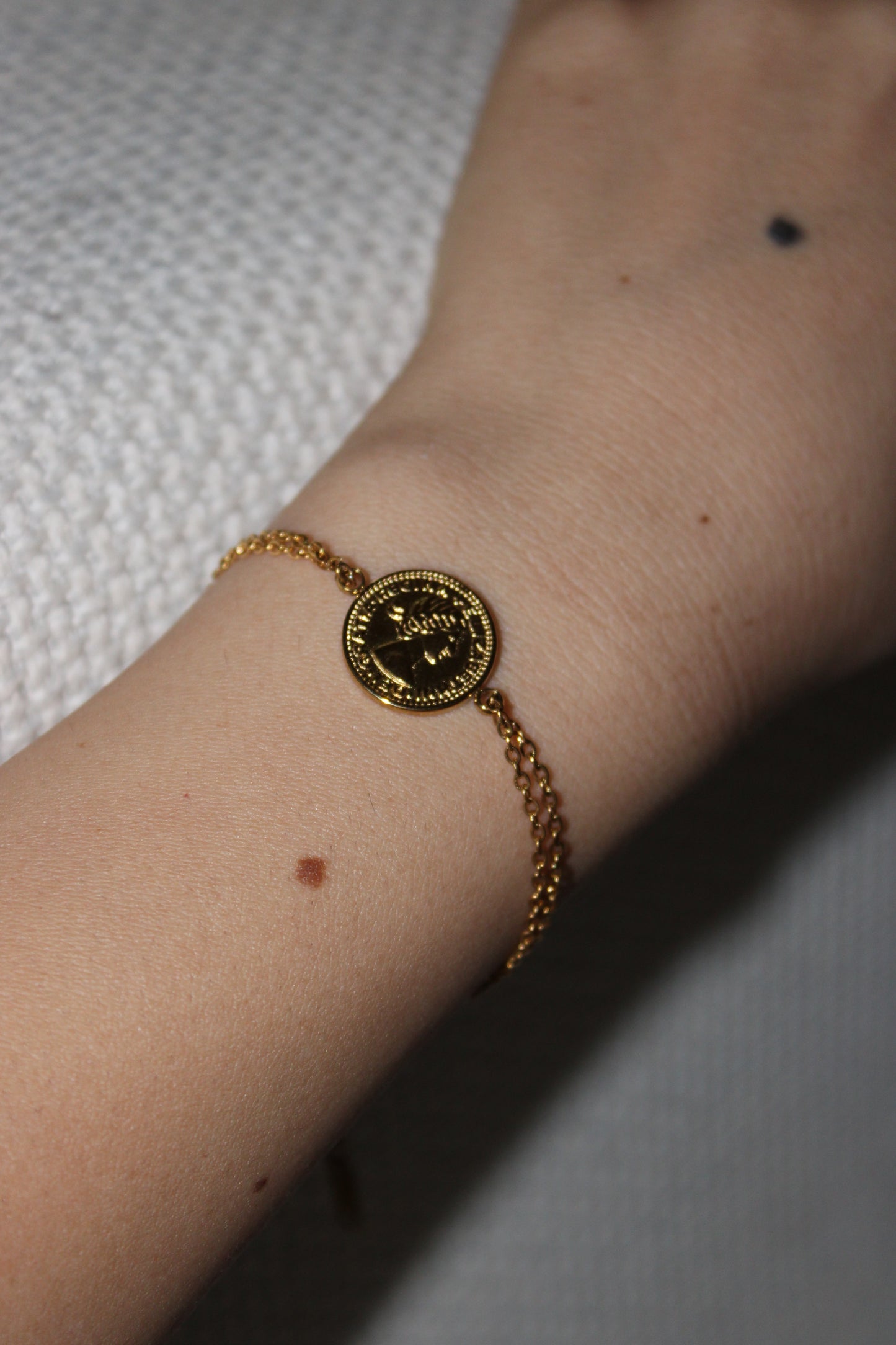 - PULSERA MONEDA ACERO INOXIDABLE