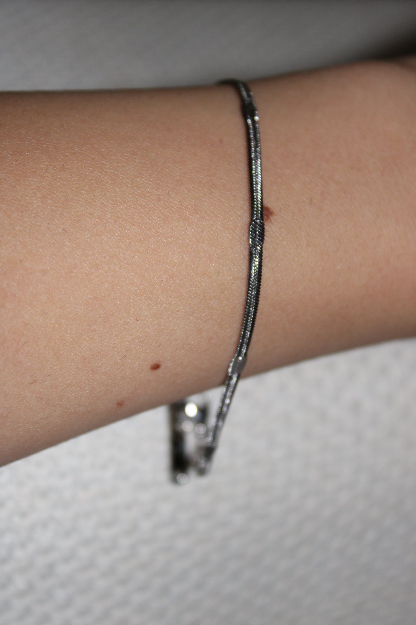 LILIANA - PULSERA PANZA DE VÍBORA PLATEADO ACERO INOXIDABLE