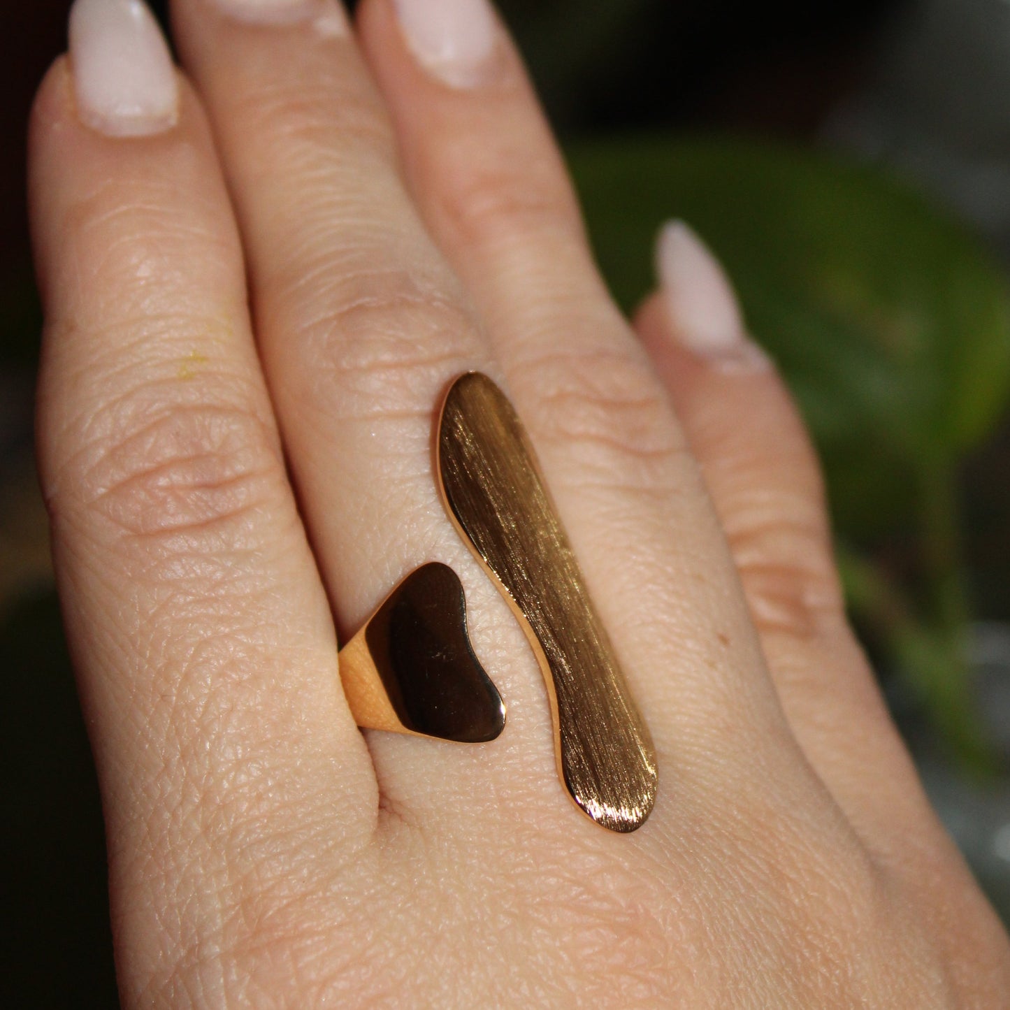 LEAH - Anillo Irregular ajustable acero inoxidable