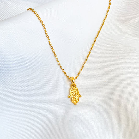 KASANDRA - 18k Gold Plated Medium Cross Necklace