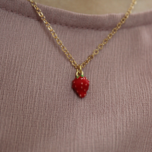 CLARA- COLLAR FRESA CHAPA DE ORO