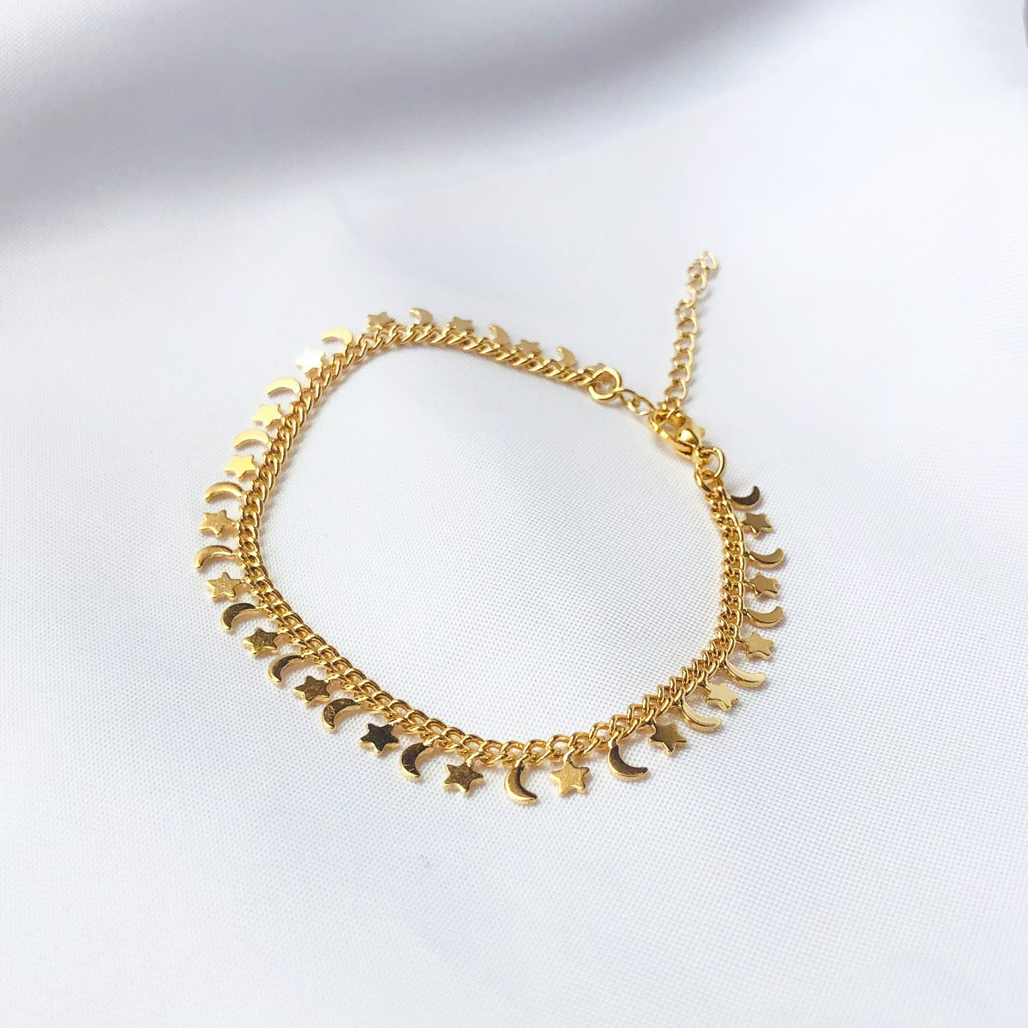 EVELYN - 18k Gold Plated Stars and Moons Bracelets