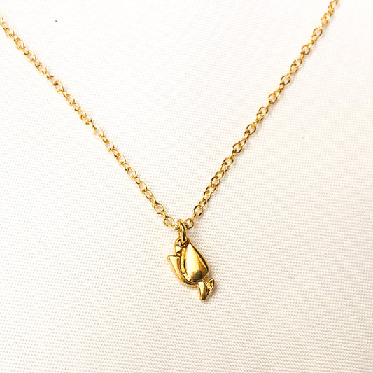 ILIAN - Collar Flor Tulipan Chapa de oro
