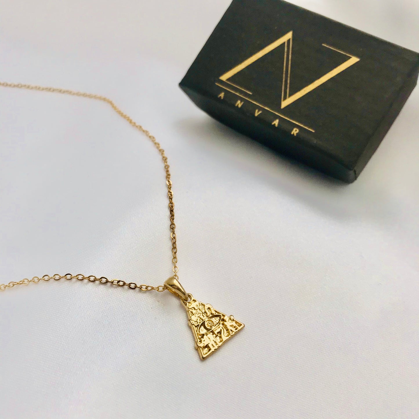 Triangle Necklace Lucky Medal 18k Gold Sheet